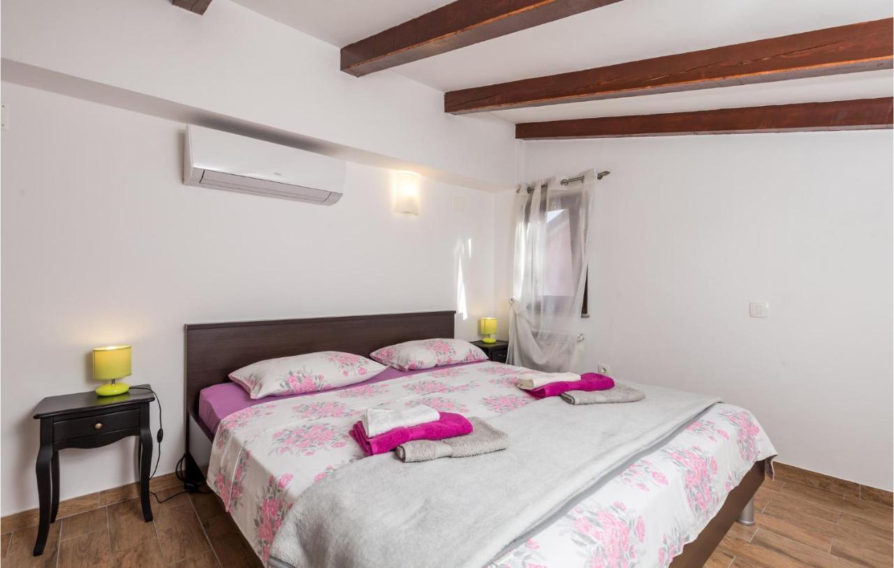 Gorgeous Apartment In Rijeka With Kitchen מראה חיצוני תמונה