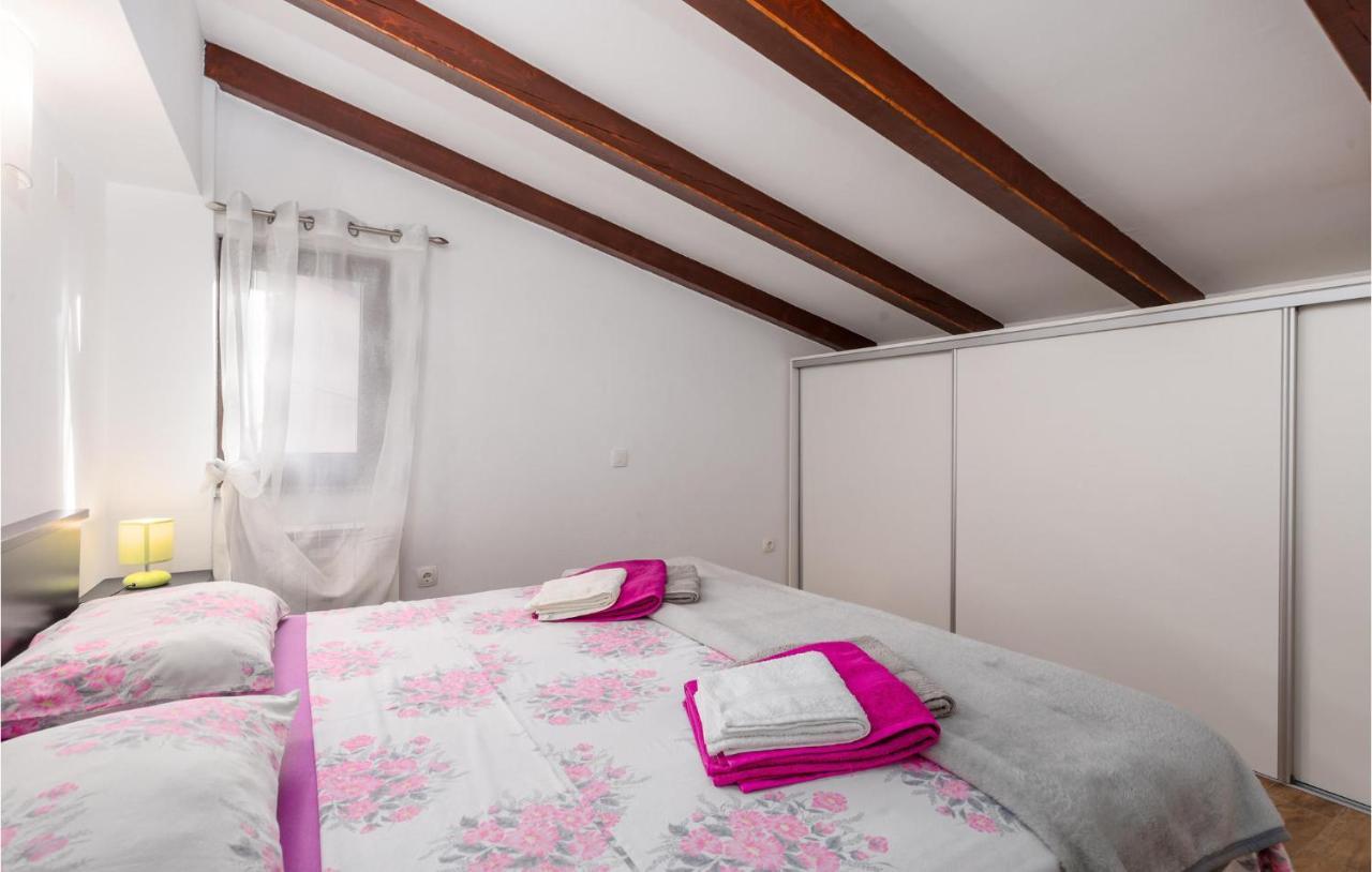 Gorgeous Apartment In Rijeka With Kitchen מראה חיצוני תמונה